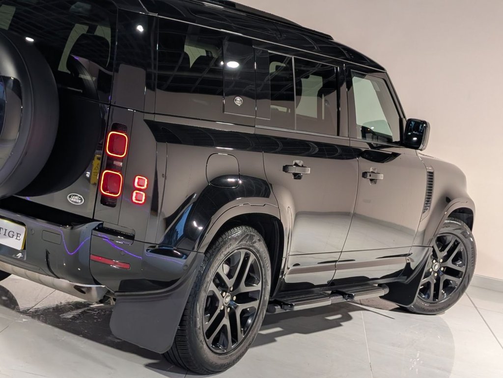 Used Land Rover Defender 2022 for sale - 76950439: Photo 27