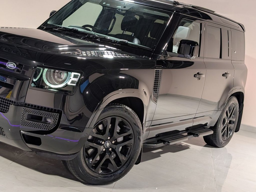 Used Land Rover Defender 2022 for sale - 76950439: Photo 42