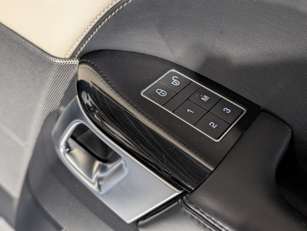 Used Land Rover Range Rover Sport 2018 for sale - 77477405: Photo 26