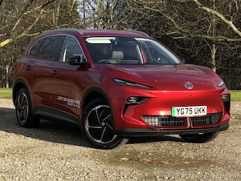 2025 (75) - 64kWh Trophy Long Range Auto 5dr