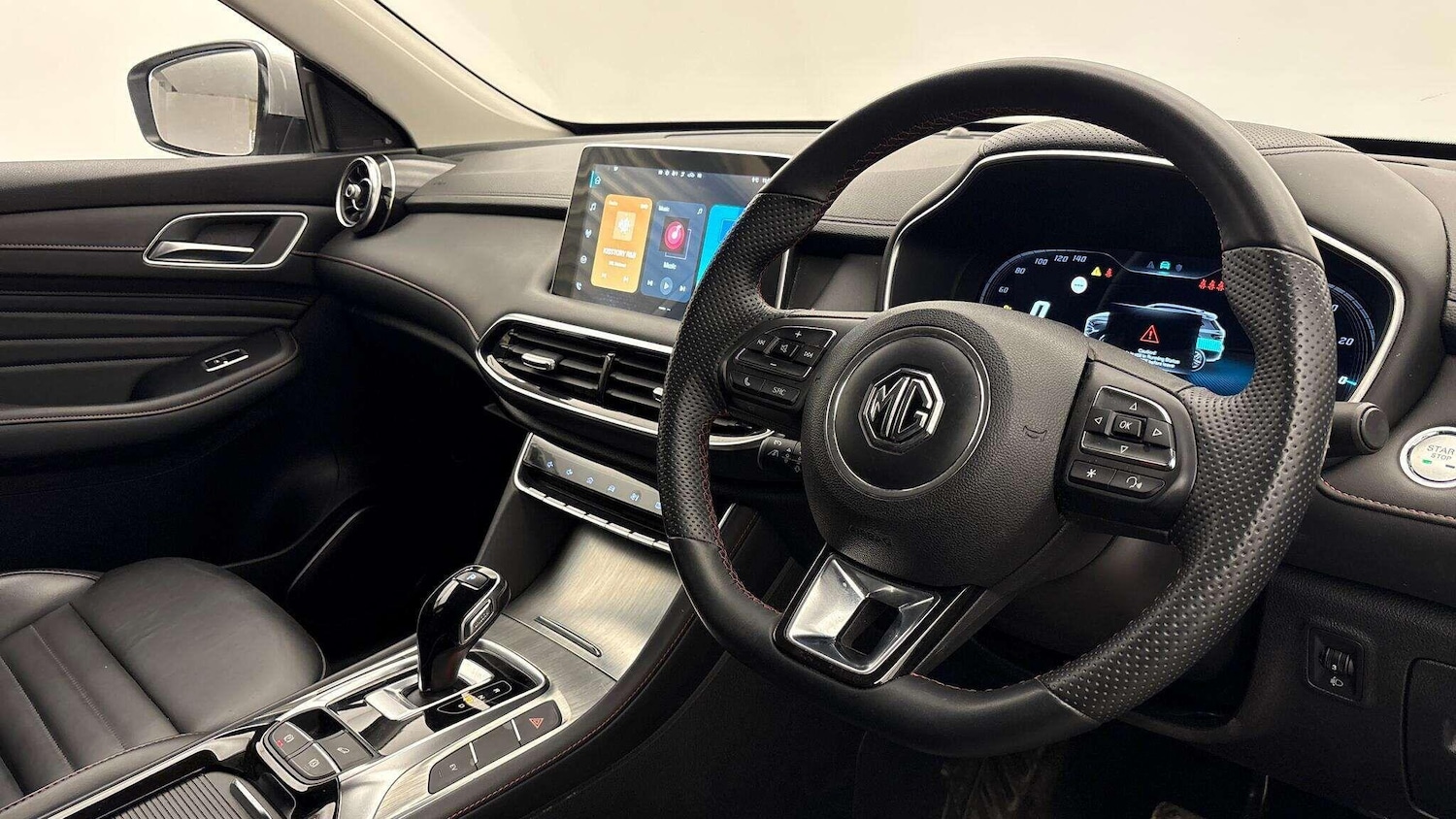 Used MG MG HS 2023 for sale - 76538325: Photo 2