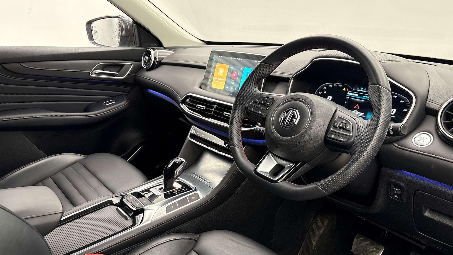 Used MG MG HS for sale - 77824817: Photo 2