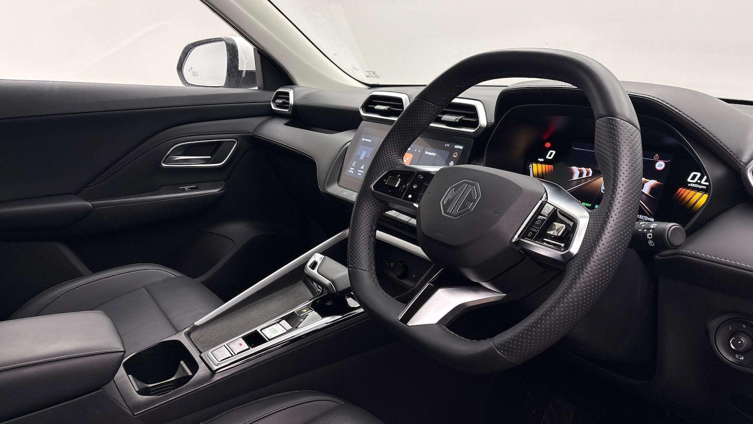 Used MG MG ZS 2024 for sale - 77683802: Photo 2