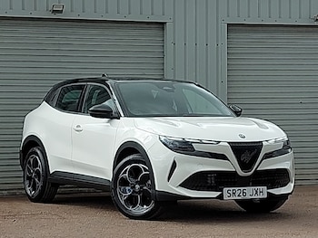 Used Alfa Romeo Junior 2026 for sale - 79586860: Photo