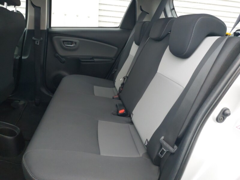 Used Toyota Yaris 2019 for sale - 76567260: Photo 6