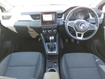 Used Renault Captur 2023 for sale - 79605740: Photo