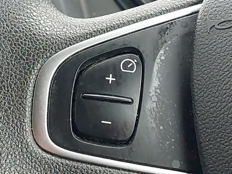 Used Renault Captur 2018 for sale - 78066038: Photo 17