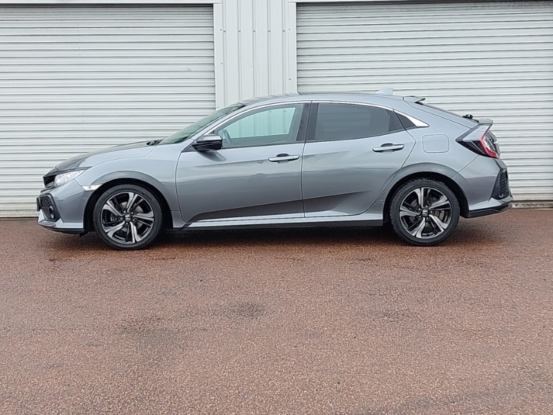 Used Honda Civic 2019 for sale - 76343558: Photo 4