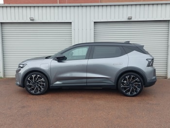 Used Renault Scenic E-Tech 2024 for sale - 76053897: Photo