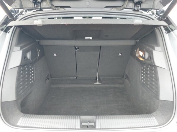 Used Renault Scenic E-Tech 2024 for sale - 76053897: Photo 8