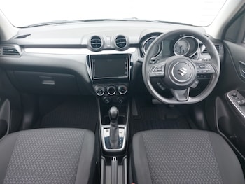 Used Suzuki Swift 2024 for sale - 75989605: Photo