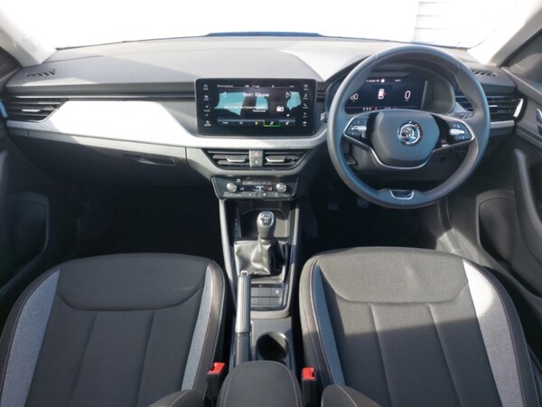 Used Skoda Kamiq 2024 for sale - 76053523: Photo 2