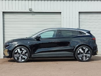 Used Renault Megane E Tech 2023 for sale - 79642098: Photo