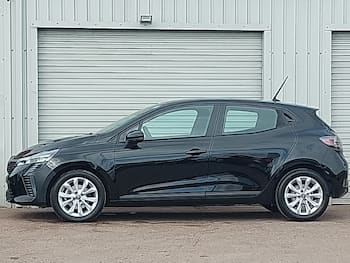 Used Renault Clio 2025 for sale - 79839890: Photo