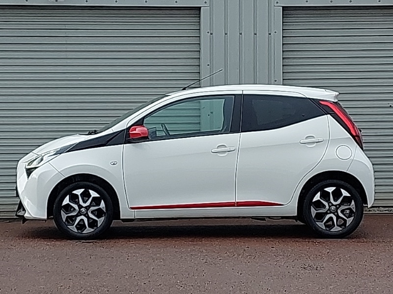 Used Toyota AYGO 2019 for sale - 76834321: Photo 4