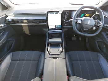 Used Renault Austral 2024 for sale - 79605734: Photo