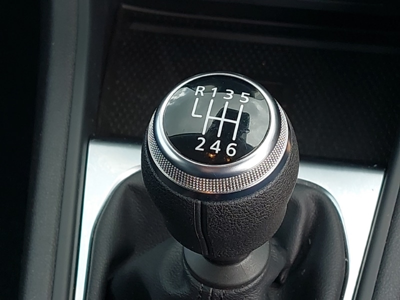 Used Renault Captur 2021 for sale - 77028605: Photo 17