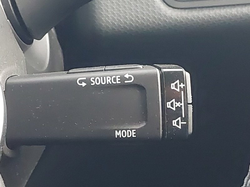 Used Renault Clio 2022 for sale - 77265801: Photo 19