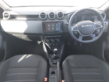 Used Dacia Duster 2024 for sale - 79489412: Photo