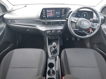 Used Hyundai i20 2023 for sale - 79432853: Photo