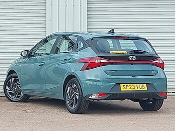 Used Hyundai i20 2023 for sale - 79432853: Photo