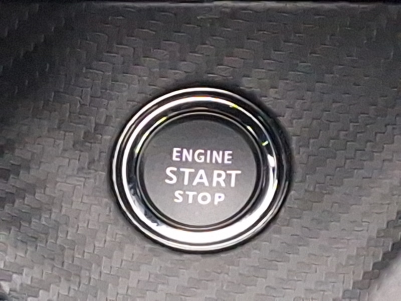 Used Peugeot 2008 2023 for sale - 78112855: Photo 13