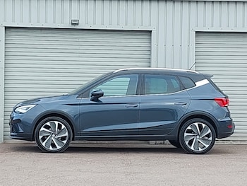 Used SEAT Arona 2023 for sale - 79253231: Photo