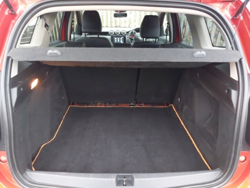 Used Dacia Duster 2022 for sale - 76721485: Photo 8