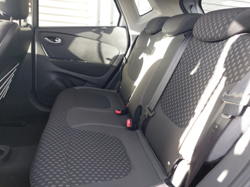 Used Renault Captur 2018 for sale - 76885528: Photo 6