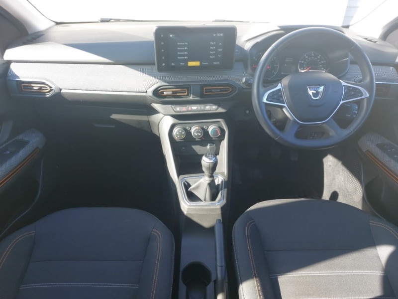 Used Dacia Sandero Stepway 2022 for sale - 77947946: Photo 2