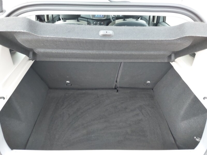 Used Dacia Sandero Stepway 2018 for sale - 77605759: Photo 8