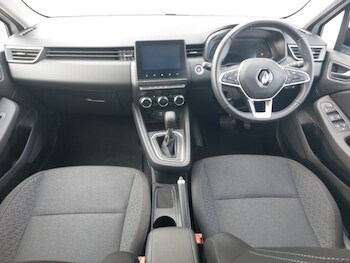 Used Renault Clio 2023 for sale - 77491385: Photo