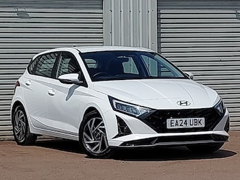 Used Hyundai i20 2024 for sale - 79218507: Photo