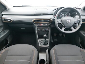 Used Dacia Sandero Stepway 2022 for sale - 76091652: Photo