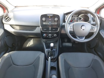Used Renault Clio 2018 for sale - 78790830: Photo