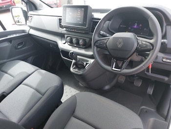 Used Renault Trafic 2026 for sale - 79561899: Photo