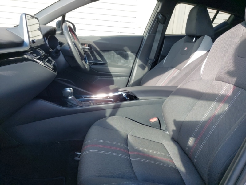 Used Toyota C-HR 2023 for sale - 77975044: Photo 5