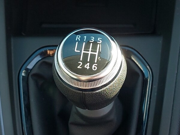 Used Renault Clio 2022 for sale - 76264796: Photo 17