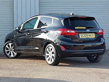 Used Ford Fiesta 2020 for sale - 77585209: Photo