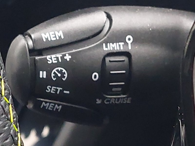 Used Peugeot 208 2023 for sale - 77300190: Photo 17