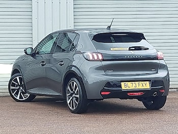 Used Peugeot 208 2023 for sale - 77300190: Photo