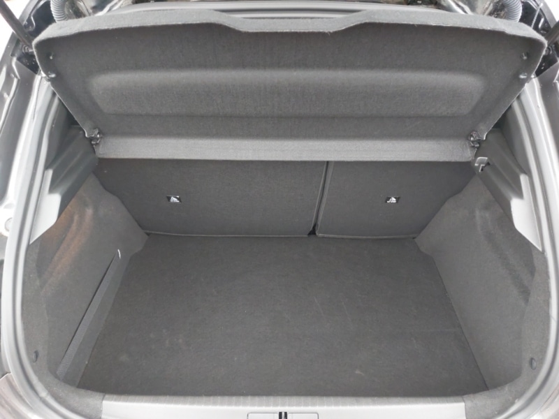 Used Peugeot 208 2023 for sale - 77300190: Photo 8