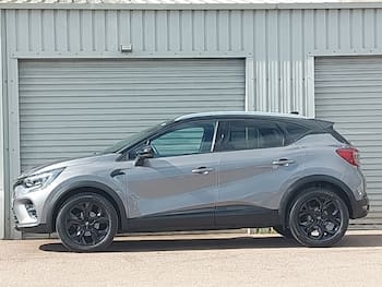 Used Renault Captur 2023 for sale - 79782658: Photo