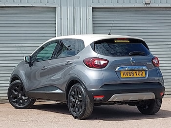 Used Renault Captur 2018 for sale - 79101469: Photo