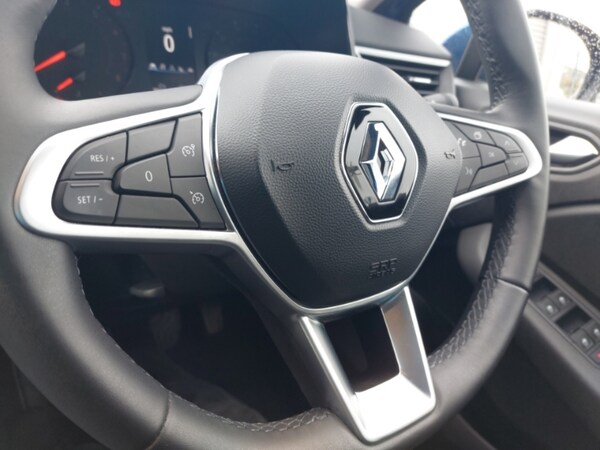 Used Renault Clio 2021 for sale - 76052628: Photo 15
