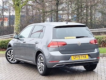 Used Volkswagen Golf 2019 for sale - 77682638: Photo