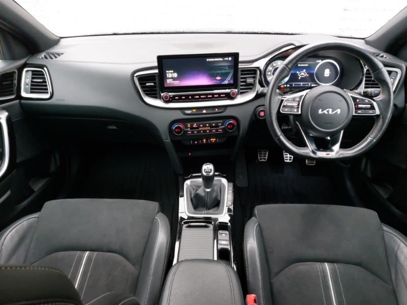 Used Kia XCeed 2023 for sale - 77126413: Photo 2