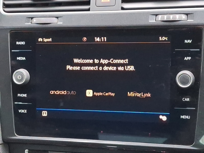 Used Volkswagen Golf 2019 for sale - 77573375: Photo 14