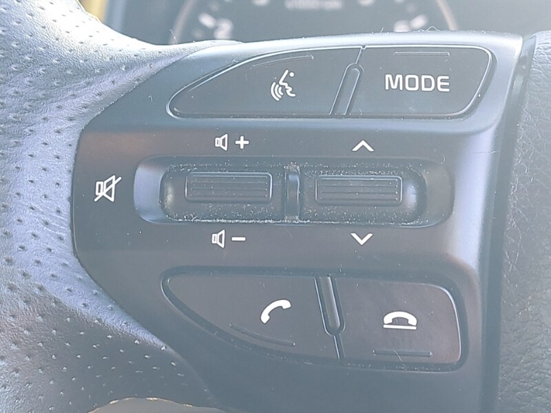 Used Kia Stonic 2023 for sale - 77832734: Photo 18