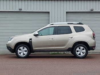 Used Dacia Duster 2019 for sale - 77035037: Photo